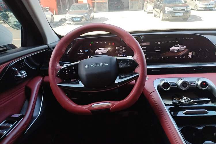 Used EXEED Stellar 2023 400T Four-Wheel Drive Premium Flying Fish Edition Steering Wheel