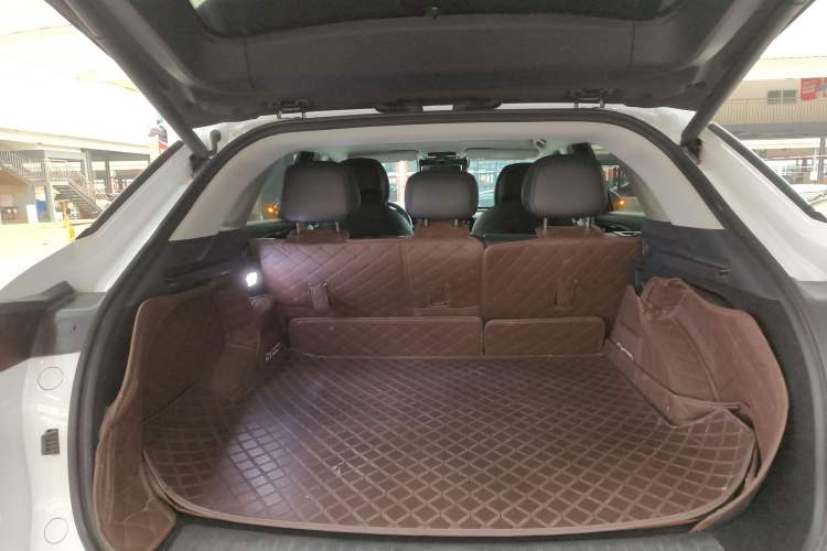 Used EXEED Stellar 2023 400T Four-Wheel Drive Deluxe Edition Trunk