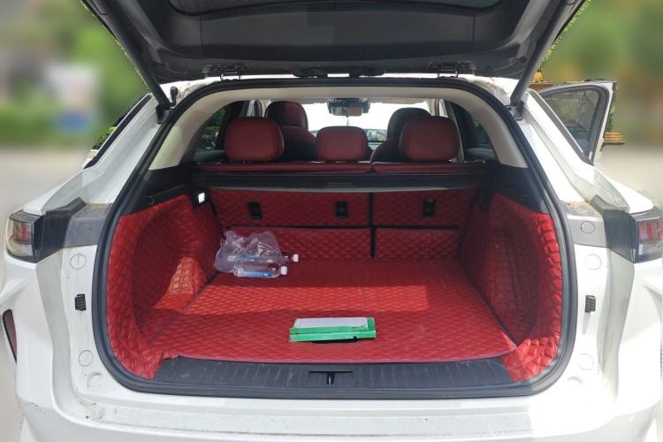 Used EXEED Stellar 2023 400T Four-Wheel Drive Premium Flying Fish Edition Trunk