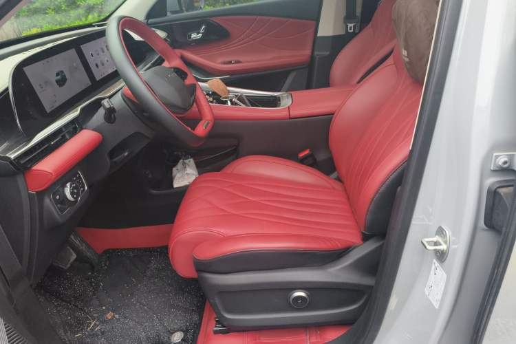 Used EXEED Stellar 2024 400T Two-Wheel-Drive Elite Edition Left Front Seat