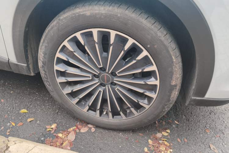 Used EXEED Stellar 2024 400T Two-Wheel-Drive Elite Edition Right Front Wheel Hub