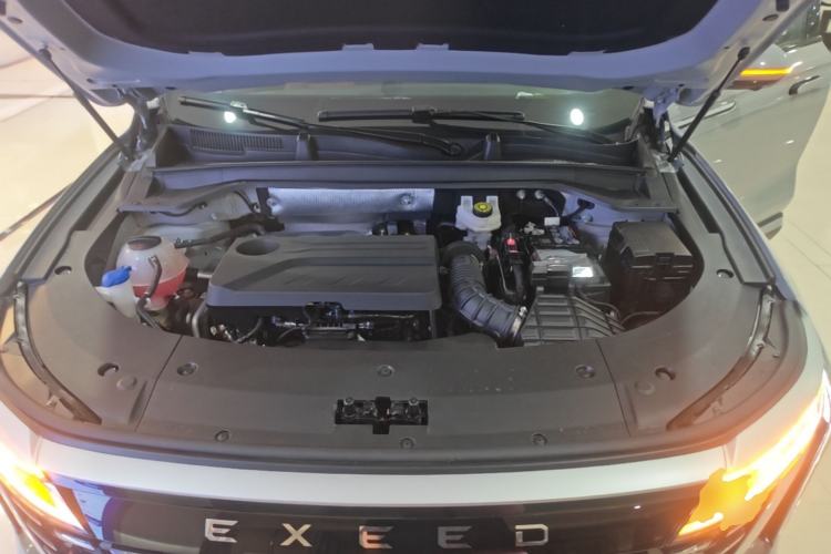 Used EXEED Stellar 2024 400T Four-Wheel Drive Elite Edition Engine Bay