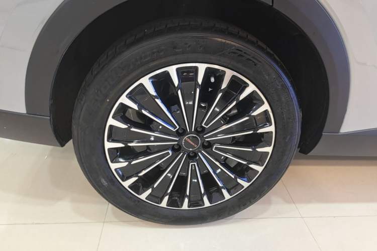 Used EXEED Stellar 2024 400T Four-Wheel Drive Elite Edition Right Rear Wheel Hub