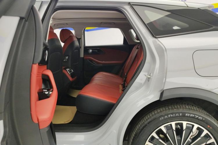 Used EXEED Stellar C-DM 2024 1.5T Long-Range Pro Left Rear Seat