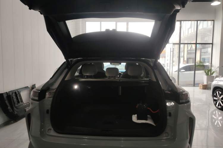 Used EXEED Stellar C-DM 2024 1.5T Long-Range Pro Trunk