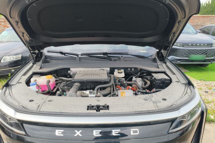 Used EXEED Stellar C-DM 2024 1.5T Long-Range Pro Engine Bay