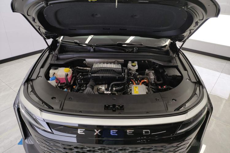 Used EXEED Stellar C-DM 2024 1.5T Long-Range Pro Engine Bay