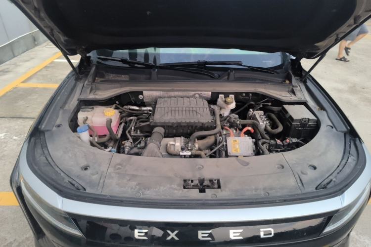 Used EXEED Stellar C-DM 2024 1.5T Extended-Range Pro Engine Bay