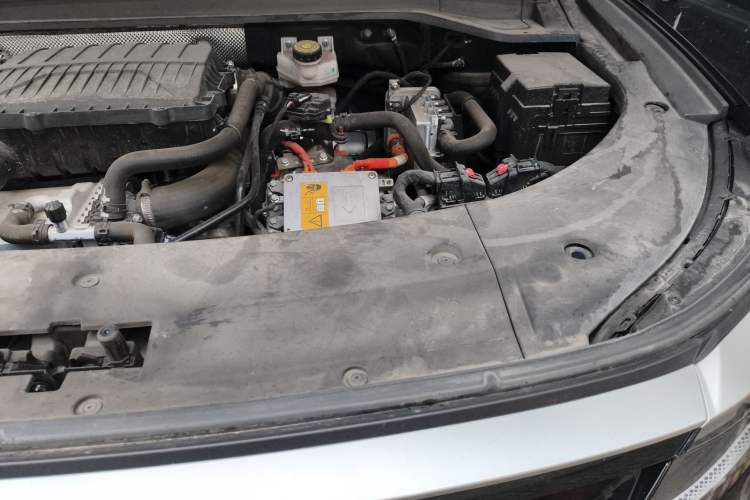 Used EXEED Stellar C-DM 2024 1.5T Extended-Range Pro Engine Bay Left