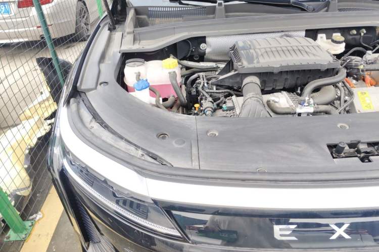 Used EXEED Stellar C-DM 2024 1.5T Long-Range Pro Engine Bay Right