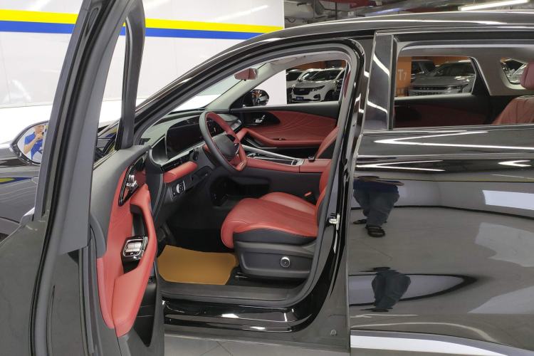 Used EXEED Stellar C-DM 2024 1.5T Long-Range Pro Left Front Seat
