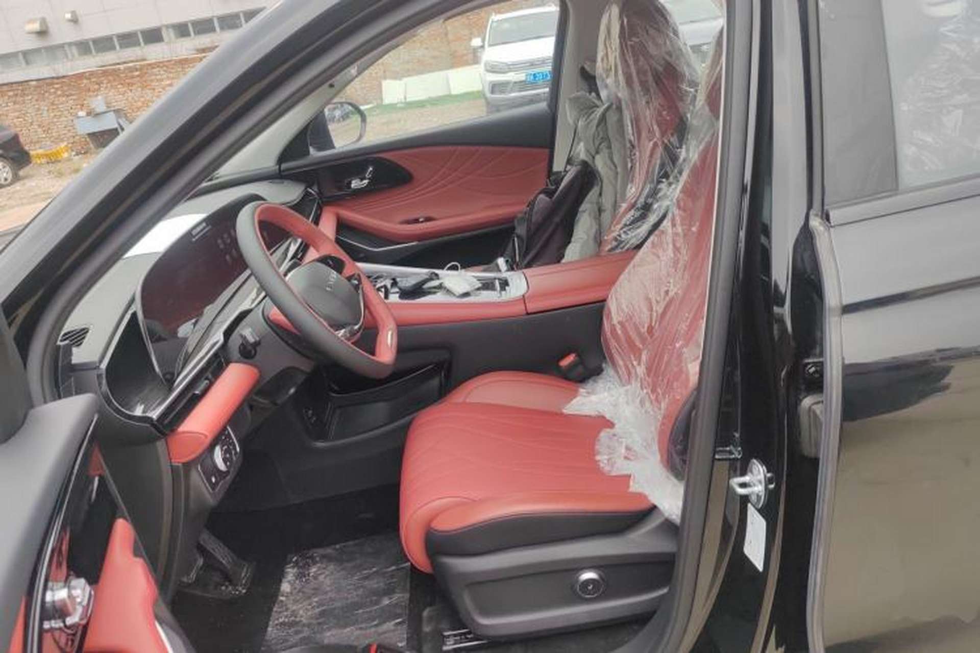Used EXEED Stellar C-DM 2024 1.5T Long-Range Pro Left Front Seat