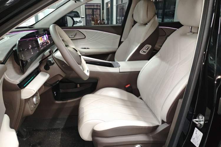Used EXEED Stellar C-DM 2024 1.5T Ultra-Long Range Max Left Front Seat