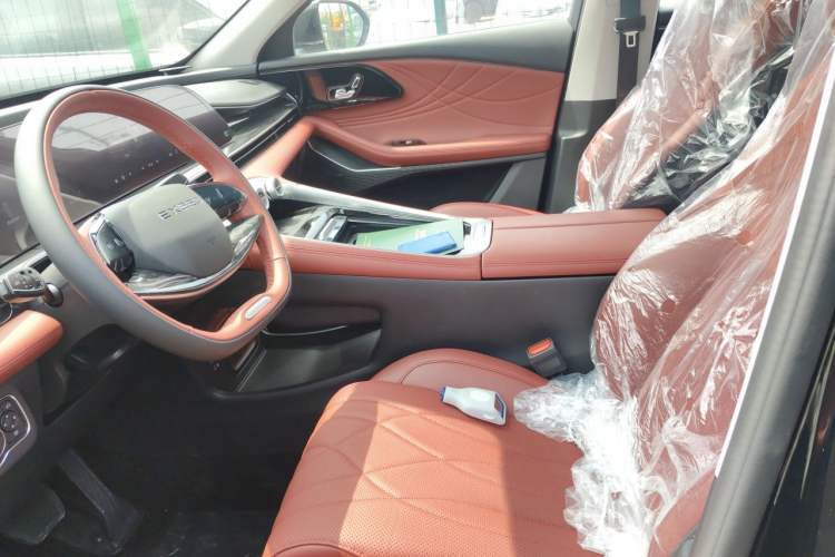 Used EXEED Stellar C-DM 2024 1.5T Long-Range Pro Left Front Seat