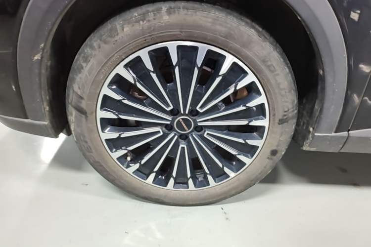 Used EXEED Stellar C-DM 2024 1.5T Long-Range Plus Left Front Wheel Hub
