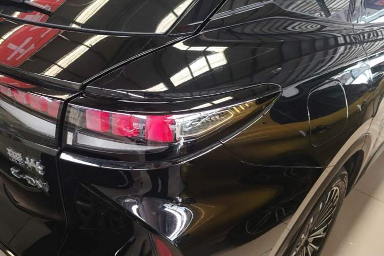 Used EXEED Stellar C-DM 2024 1.5T Extended-Range Pro Right Rear Taillight