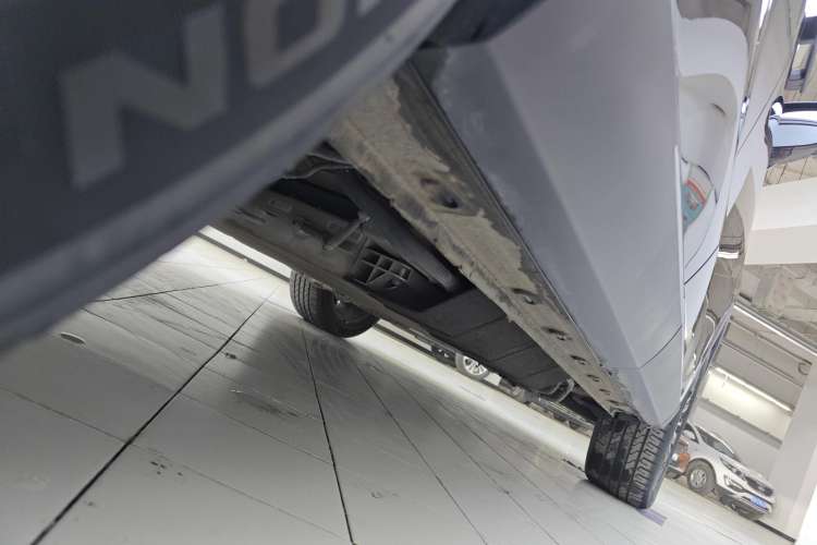 Used EXEED Stellar C-DM 2024 1.5T Long-Range Pro Right Side Sill