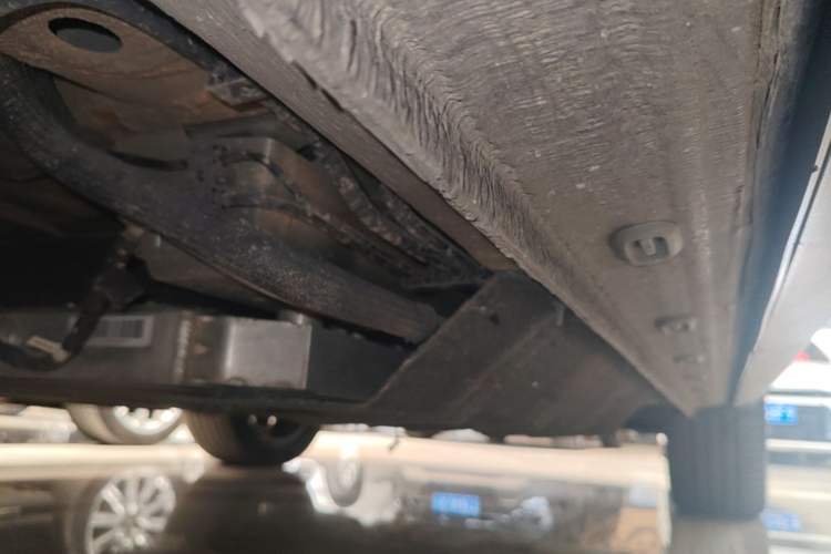 Used EXEED Stellar C-DM 2024 1.5T Extended-Range Pro Right Side Sill