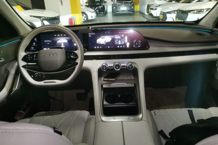 Used EXEED Stellar C-DM 2024 1.5T Ultra-Long Range Max Center Console