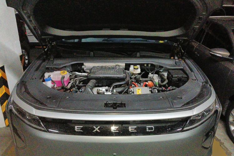 Used EXEED Stellar C-DM 2024 1.5T Extended-Range Pro Engine Bay