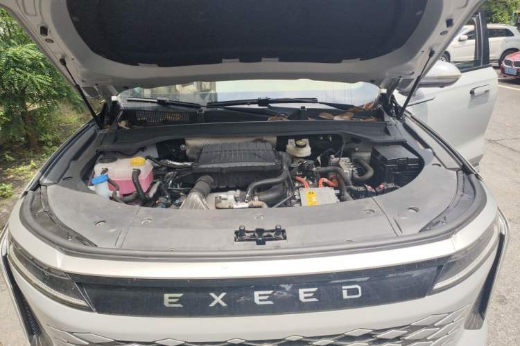 Used EXEED Stellar C-DM 2024 1.5T Long-Range Pro Engine Bay