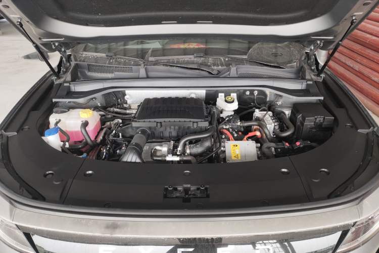 Used EXEED Stellar C-DM 2024 1.5T Long-Range Pro Engine Bay