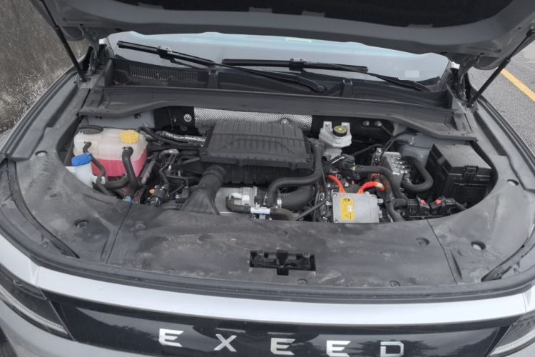 Used EXEED Stellar C-DM 2024 1.5T Extended-Range Pro Engine Bay