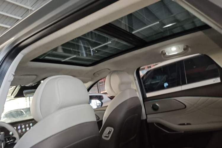 Used EXEED Stellar C-DM 2024 1.5T Long-Range Pro Headliner