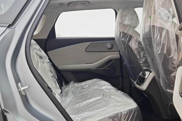 Used EXEED Stellar C-DM 2024 1.5T Long-Range Pro Interior 4