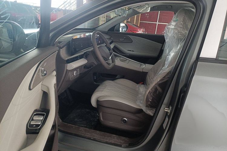 Used EXEED Stellar C-DM 2024 1.5T Long-Range Pro Left Front Seat