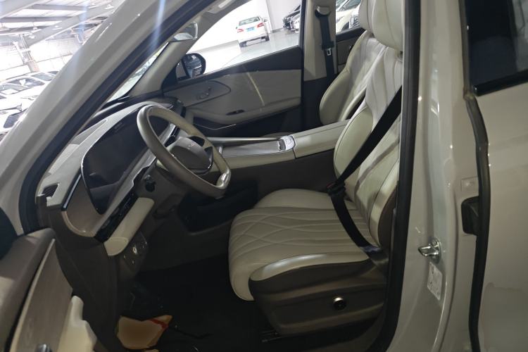 Used EXEED Stellar C-DM 2024 1.5T Long-Range Pro Left Front Seat
