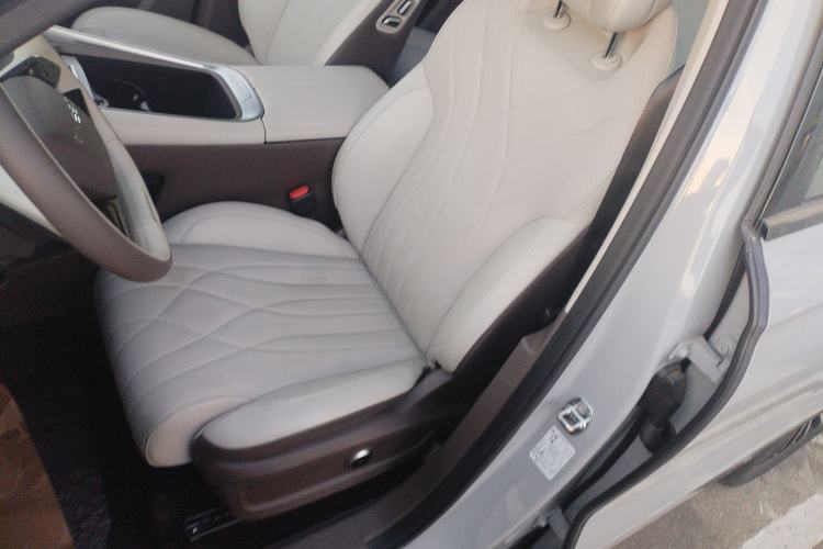 Used EXEED Stellar C-DM 2024 1.5T Long-Range Pro Left Front Seat