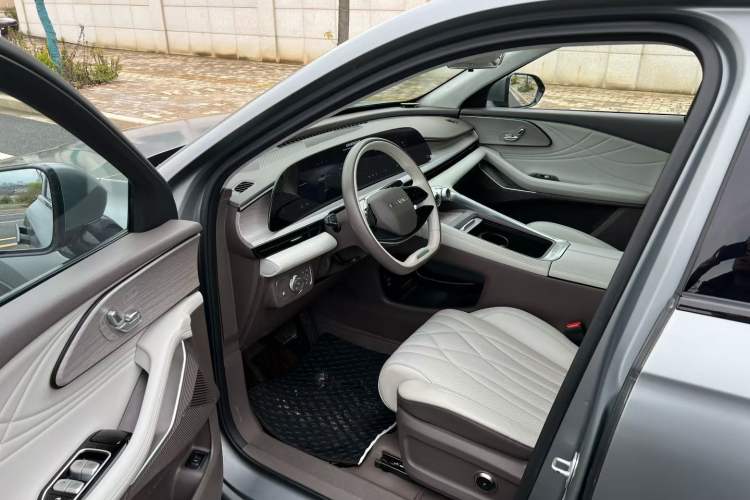 Used EXEED Stellar C-DM 2024 1.5T Long-Range Pro Left Front Seat