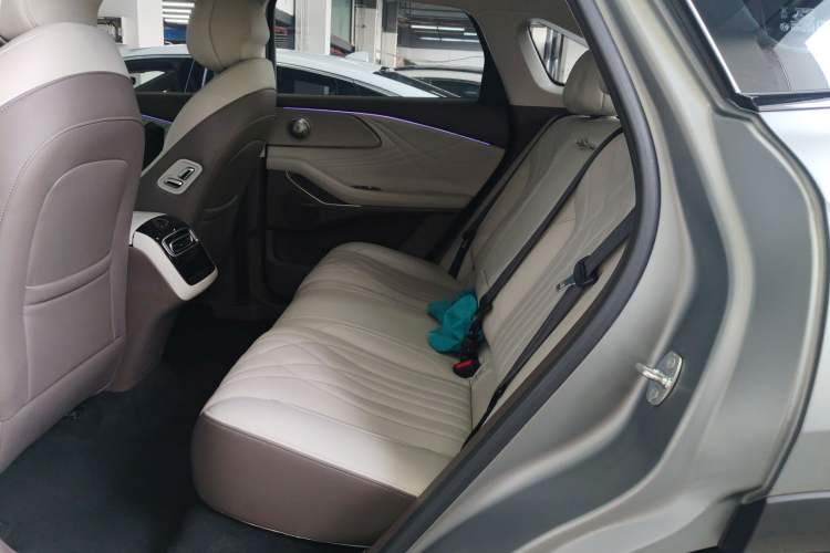Used EXEED Stellar C-DM 2024 1.5T Long-Range Pro Left Rear Seat