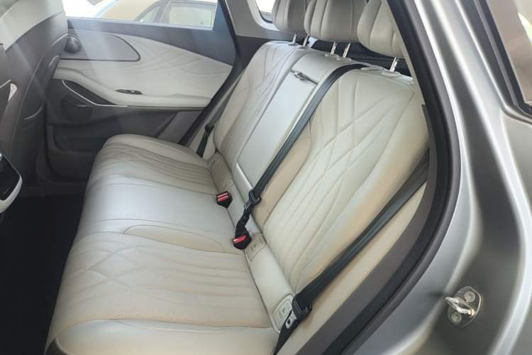 Used EXEED Stellar C-DM 2024 1.5T Long-Range Pro Left Rear Seat