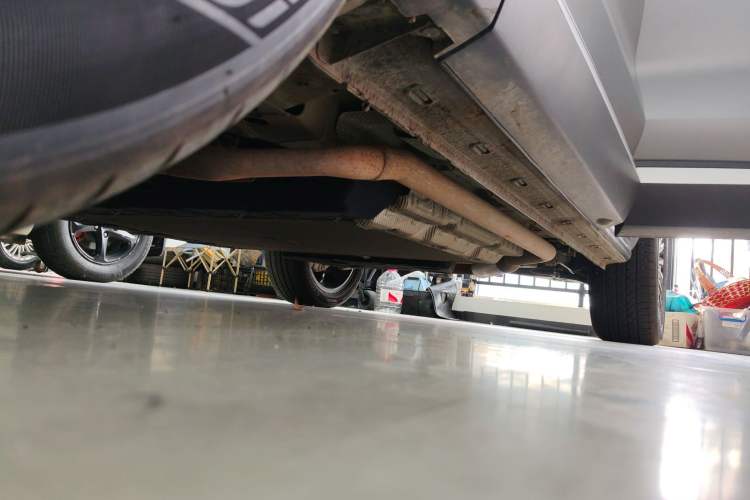 Used EXEED Stellar C-DM 2024 1.5T Long-Range Pro Left Side Sill
