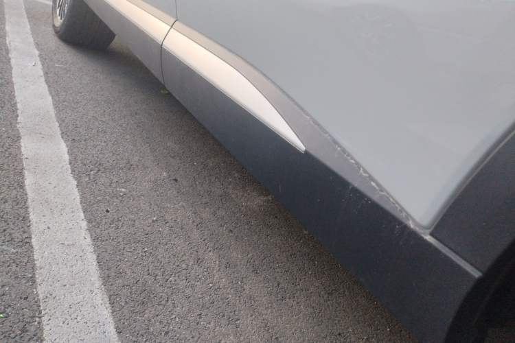 Used EXEED Stellar C-DM 2024 1.5T Long-Range Pro Left Side Sill
