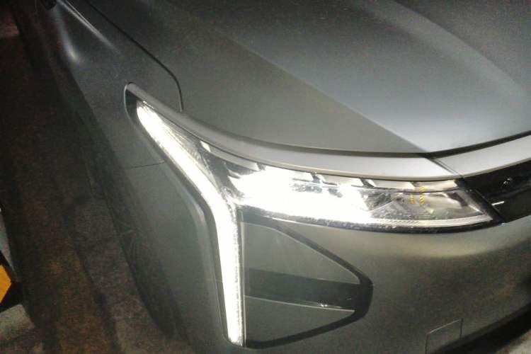 Used EXEED Stellar C-DM 2024 1.5T Extended-Range Pro Right Front Headlight