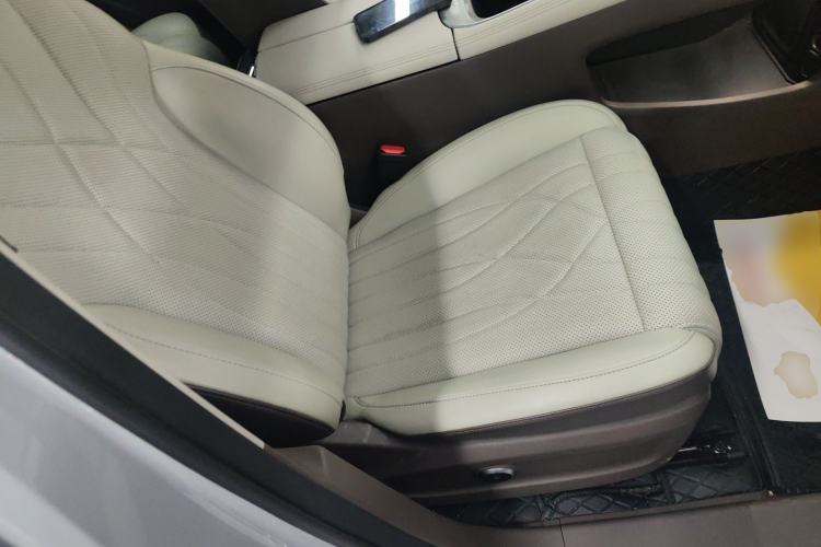 Used EXEED Stellar C-DM 2024 1.5T Long-Range Pro Right Front Seat