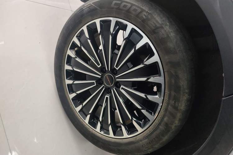 Used EXEED Stellar C-DM 2024 1.5T Long-Range Pro Right Rear Wheel Hub