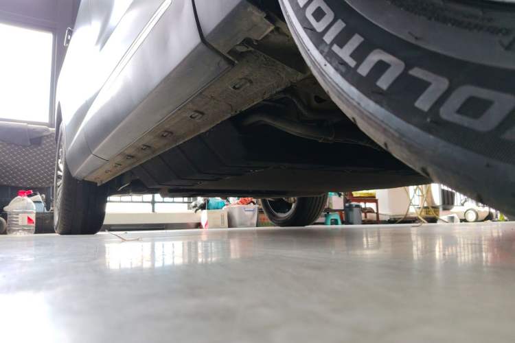Used EXEED Stellar C-DM 2024 1.5T Long-Range Pro Right Side Sill