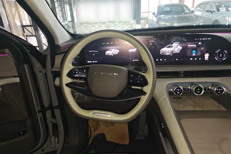 Used EXEED Stellar C-DM 2024 1.5T Long-Range Pro Steering Wheel