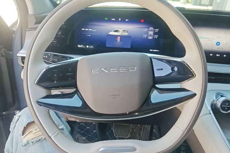 Used EXEED Stellar C-DM 2024 1.5T Long-Range Pro Steering Wheel