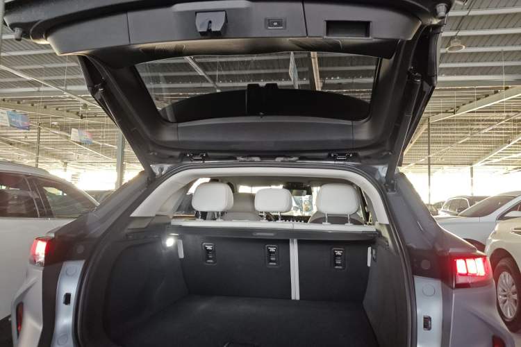 Used EXEED Stellar C-DM 2024 1.5T Long-Range Pro Trunk