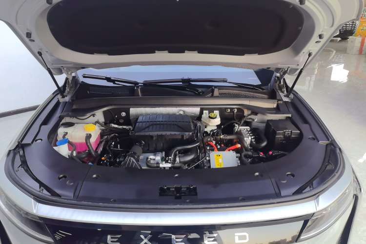 Used EXEED Stellar C-DM 2024 1.5T Long-Range Pro Engine Bay