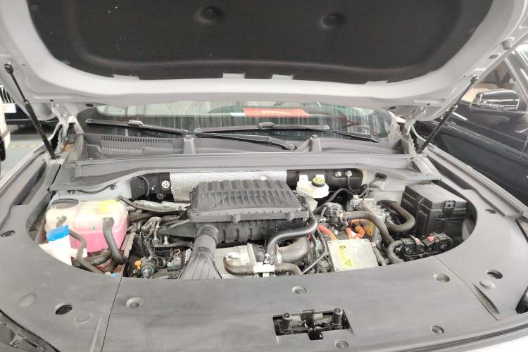Used EXEED Stellar C-DM 2024 1.5T Long-Range Pro Engine Bay