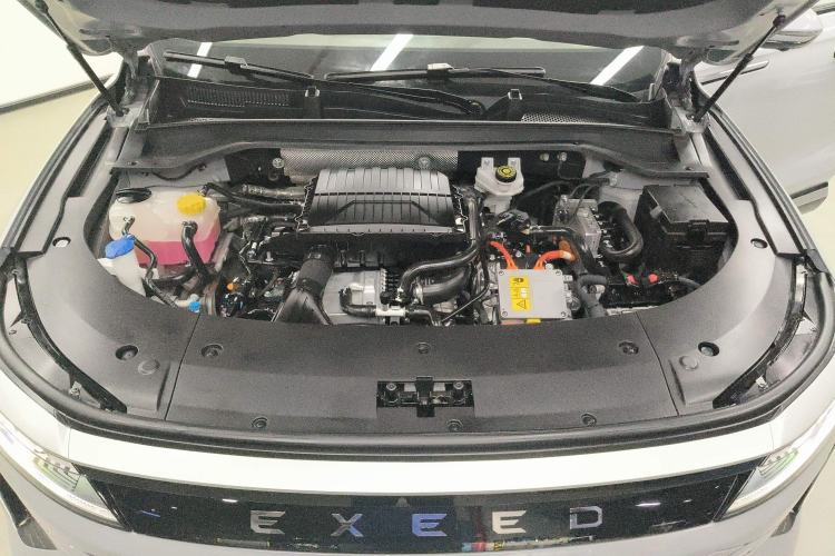 Used EXEED Stellar C-DM 2024 1.5T Long-Range Pro Engine Bay