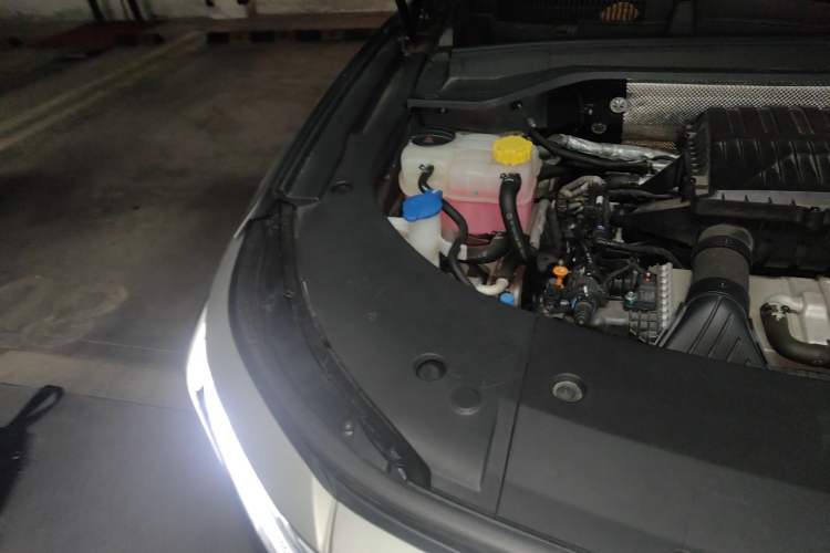 Used EXEED Stellar C-DM 2024 1.5T Long-Range Pro Engine Bay Right