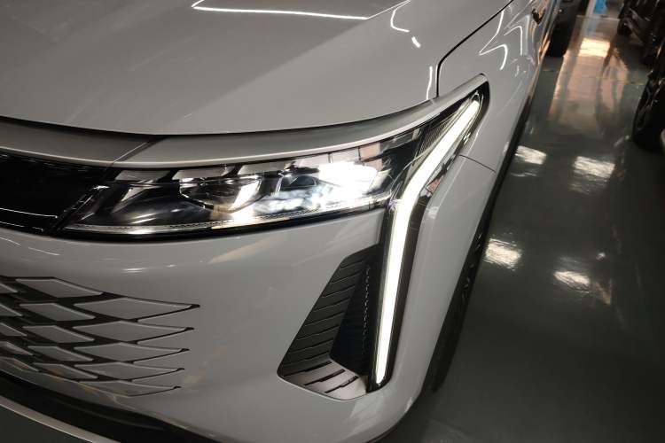 Used EXEED Stellar C-DM 2024 1.5T Long-Range Pro Left Front Headlight