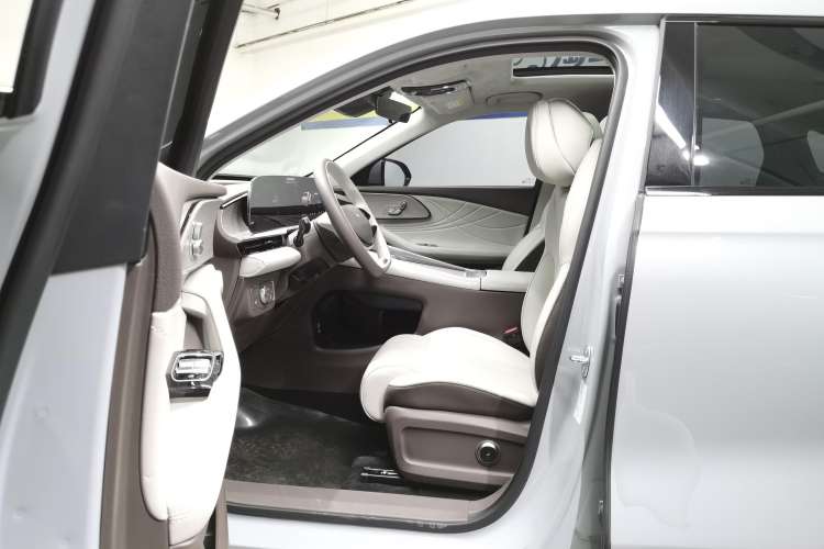 Used EXEED Stellar C-DM 2024 1.5T Long-Range Pro Left Front Seat